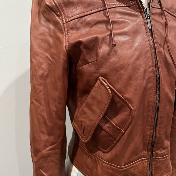 Kenna T 100% Leather Jacket w/Hood - Picture 3 of 8